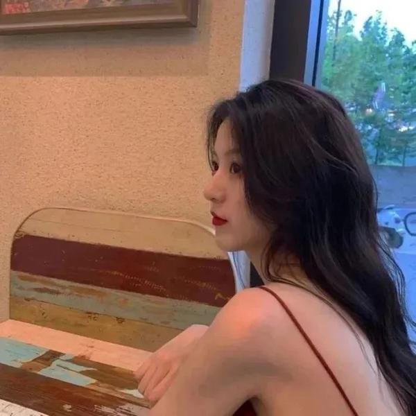 灰姑娘的手机情缘